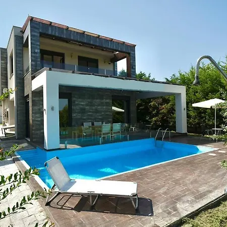 Foxen Exclusive Pool Villa, Sani Sani (Chalkidiki)
