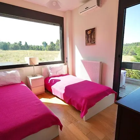 Foxen Exclusive Pool Villa, Sani